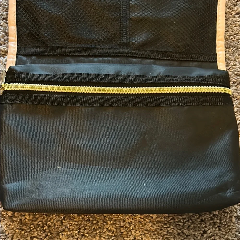 Nine West Floral Travel Case with hanger